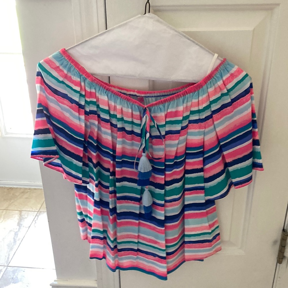Lilly Pulitzer off the shoulder top 3/4 length sleeves